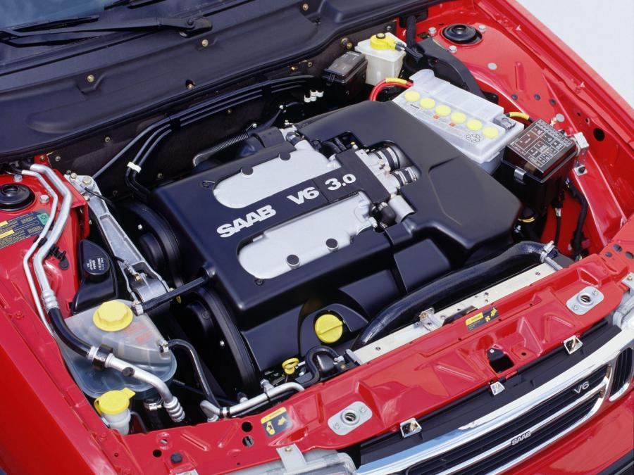  Saab 9000 CS 1996 года  (фото 4 из 16)